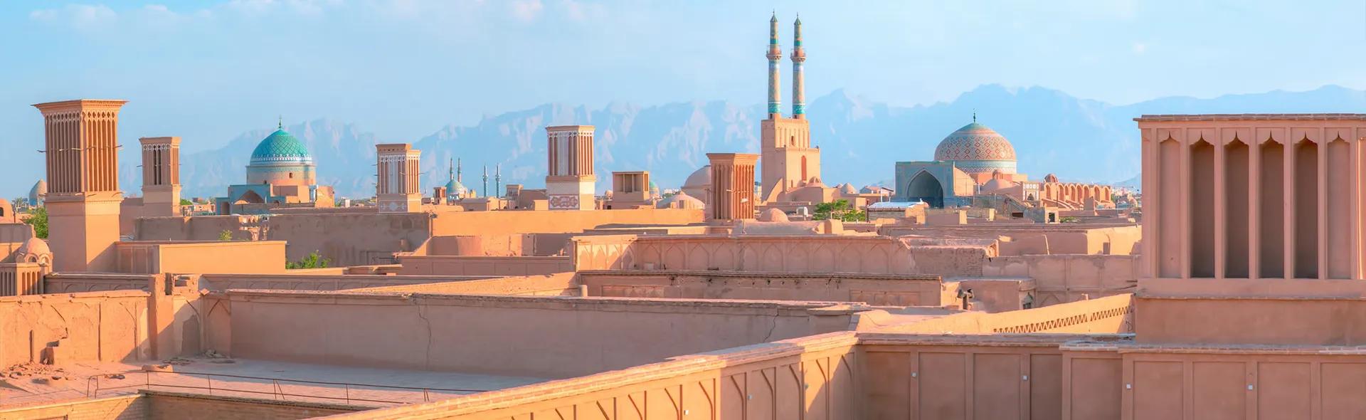 حجز تذاكر طيران إلى يزد (AZD) مع فلاي‌ سبهران
